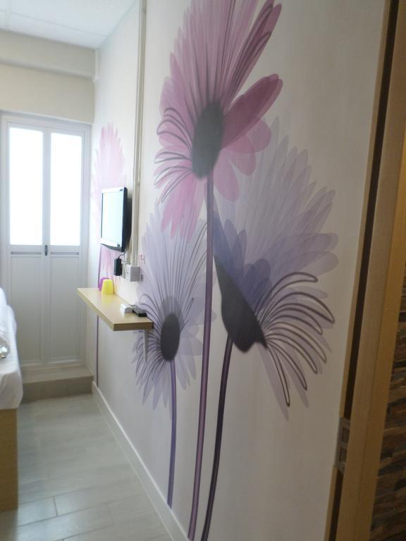 Sunrise Royal - Boutique Hostel Kowloon Stadt Exterior foto
